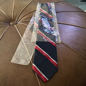 Classic Striped Tie in Red and Navy